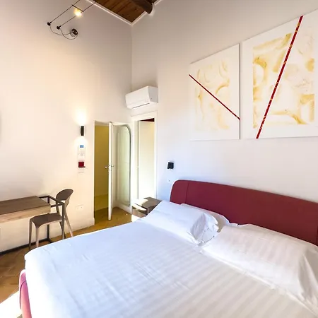 Pensión Le Sei Porte 3*
